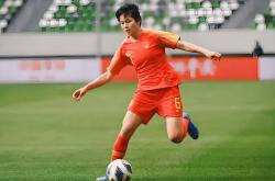 开云官网-中国女足一枝独秀，斩获世界女足赛事新冠军
