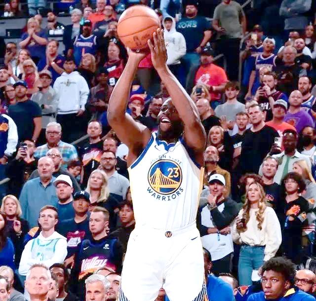 勇士战胜篮网，扩大连胜