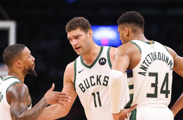 雄鹿再战凯尔特人，夺得胜利