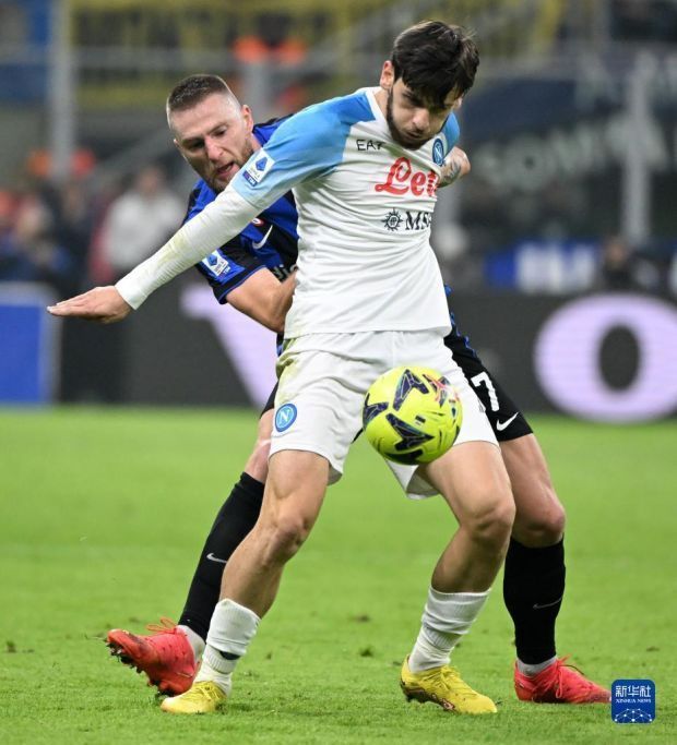 国际米兰0-2那不勒斯!佩特拉奇和蘭達易建功,纳多尔维外战至今全胜告终 国际米兰0-2那不勒斯!佩特拉奇和蘭達易建功,纳多尔维外战至今全胜告终